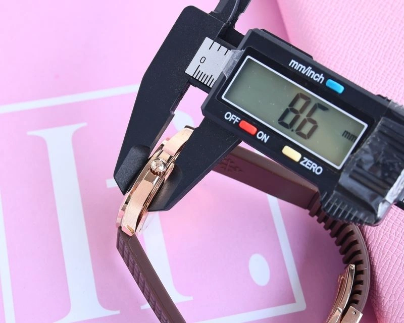 FreshLook PATEK PHILIPPE Watches 197879