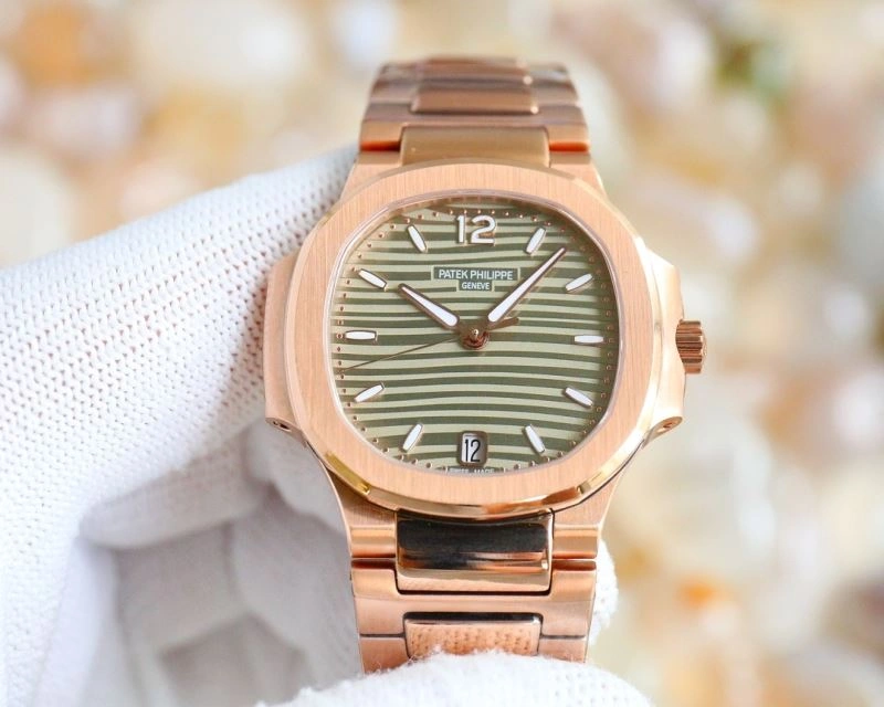 Minimalist PATEK PHILIPPE Watches 197851
