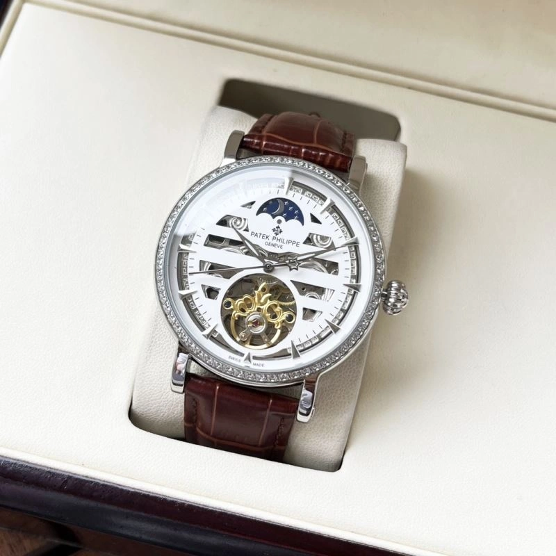 Neat PATEK PHILIPPE Watches 197842