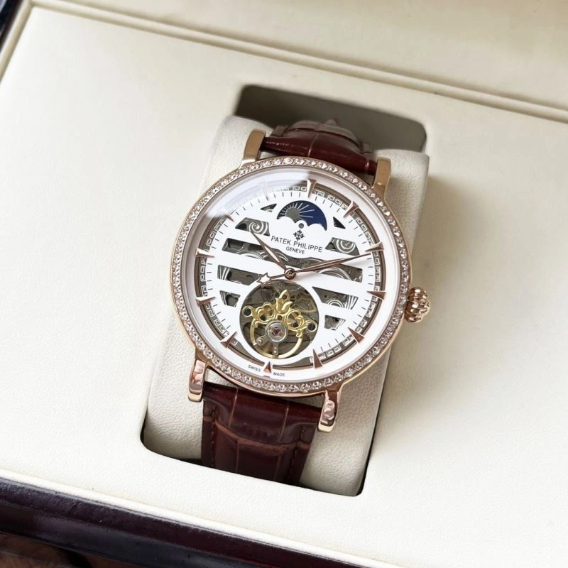 Neat PATEK PHILIPPE Watches 197842
