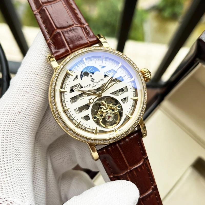 Neat PATEK PHILIPPE Watches 197842