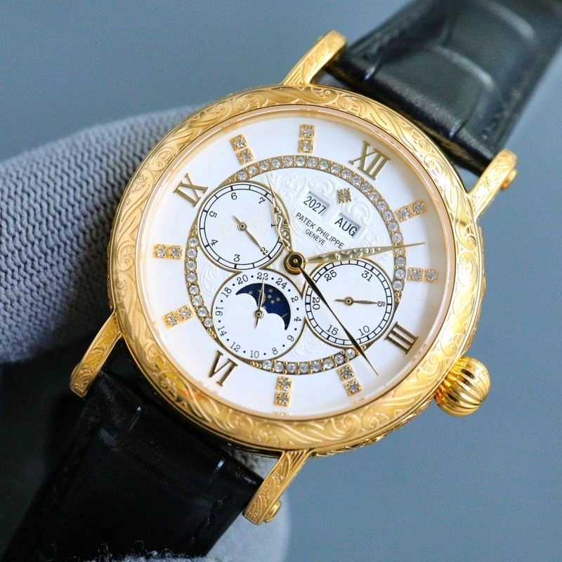 Sporty PATEK PHILIPPE Watches 197798