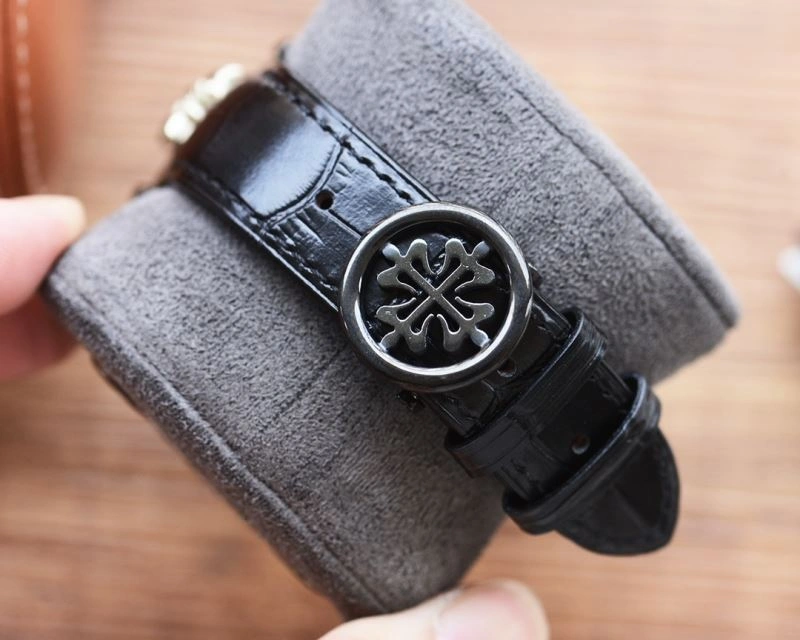Compact PATEK PHILIPPE Watches 197772