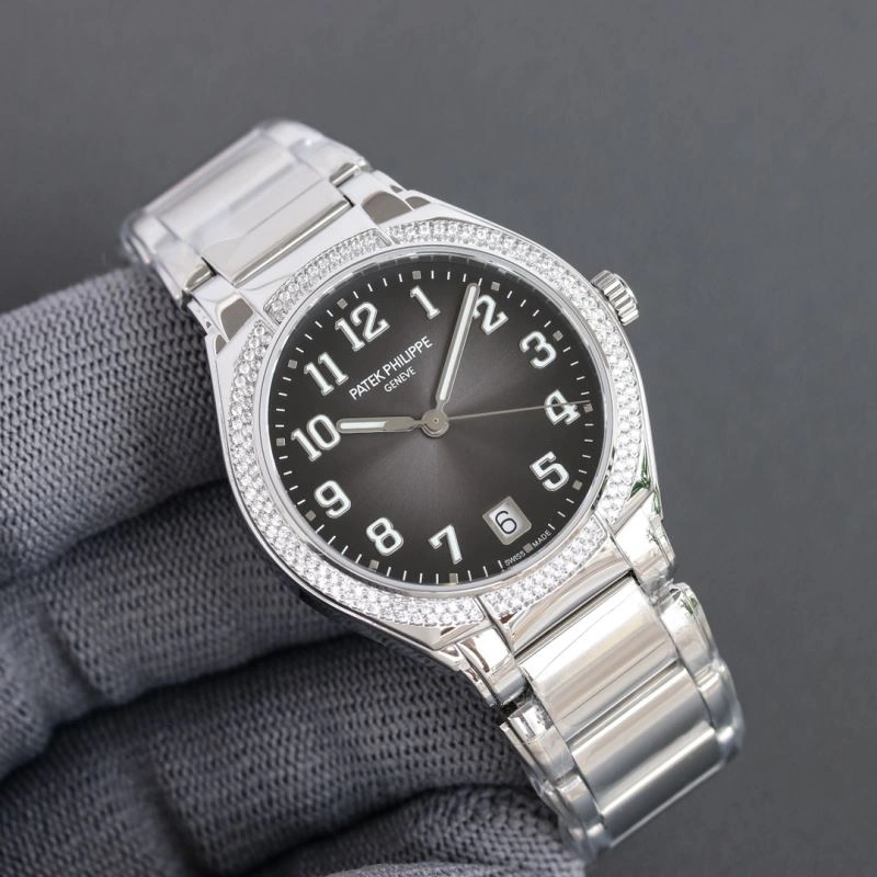 Vibrant PATEK PHILIPPE Watches 197743