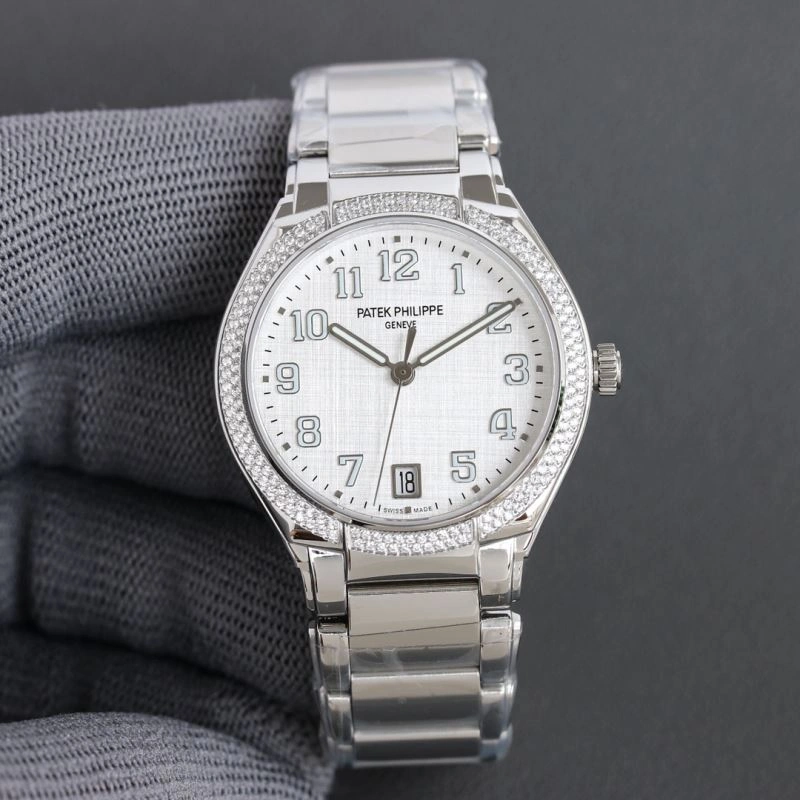 Vibrant PATEK PHILIPPE Watches 197743
