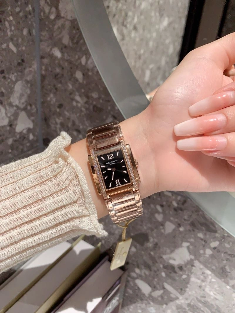 Unique PATEK PHILIPPE Watches 197741