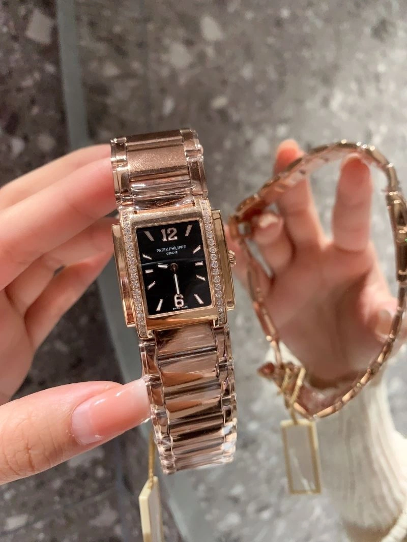 Unique PATEK PHILIPPE Watches 197741