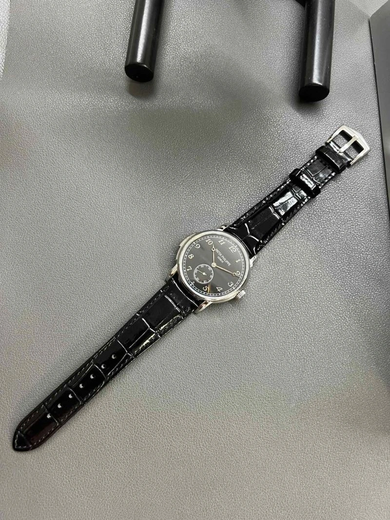 Neat PATEK PHILIPPE Watches 197701