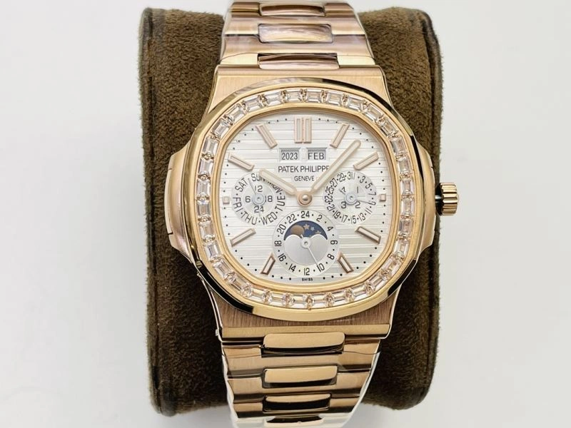 Sleek PATEK PHILIPPE Watches 197697