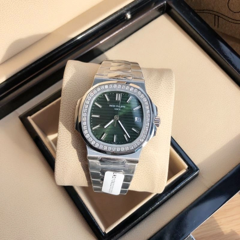 Vibrant PATEK PHILIPPE Watches 197667