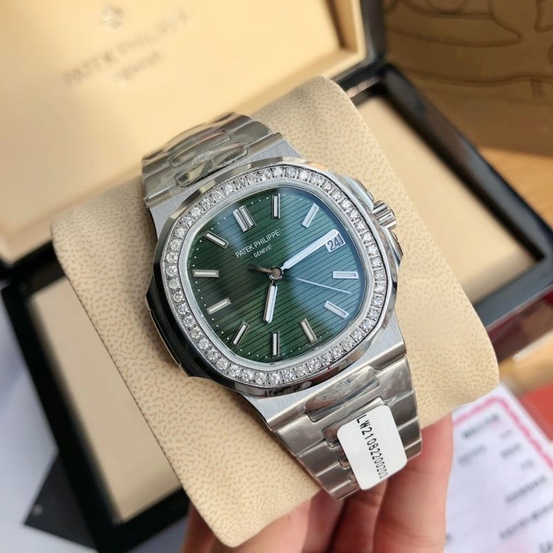 Vibrant PATEK PHILIPPE Watches 197667