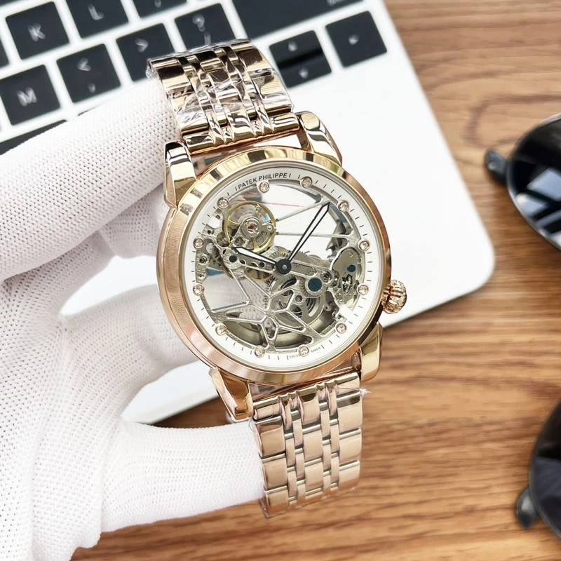 Functional PATEK PHILIPPE Watches 197619