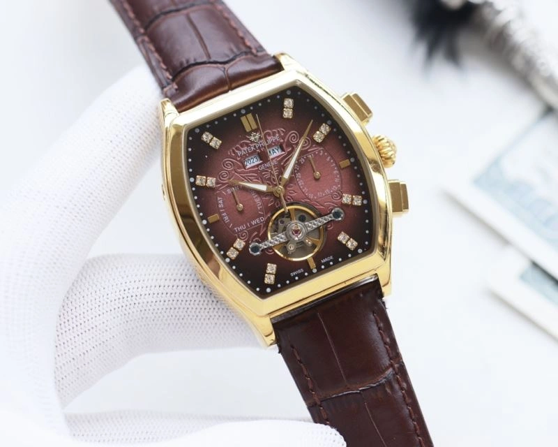 Functional PATEK PHILIPPE Watches 197616