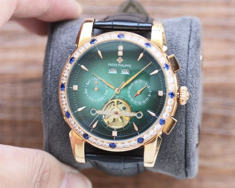 Trendsetting PATEK PHILIPPE Watches 197602