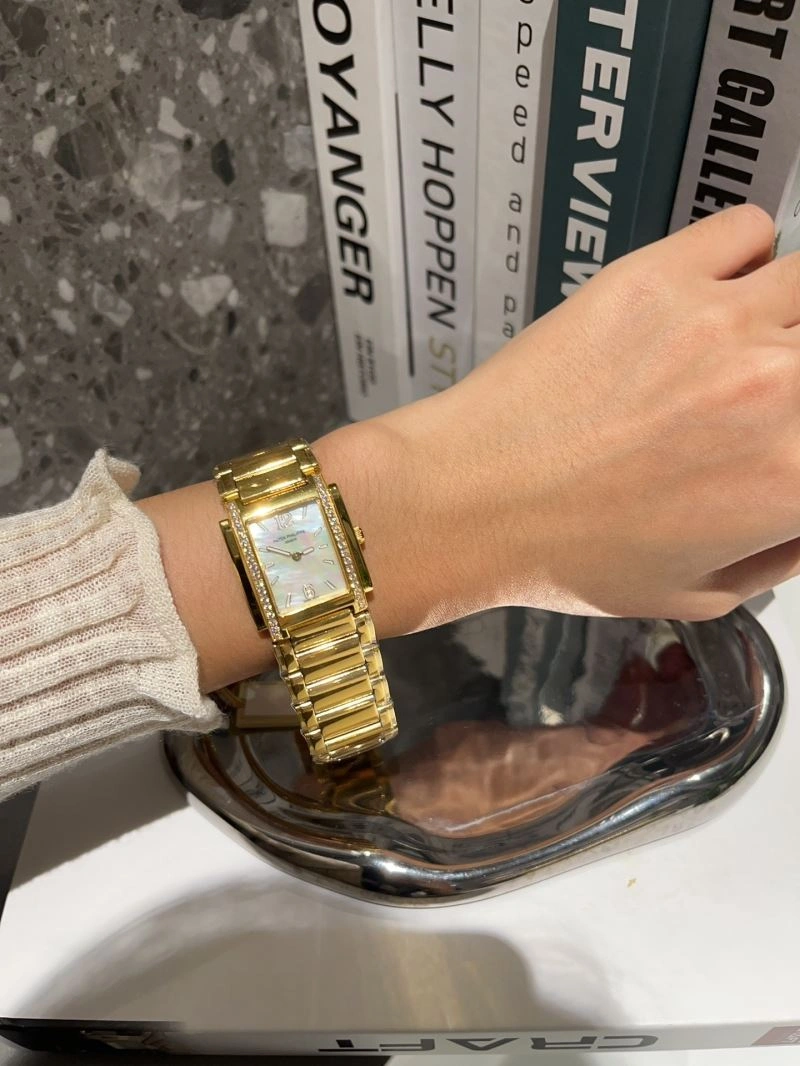 PATEK PHILIPPE Watches Practical 197601