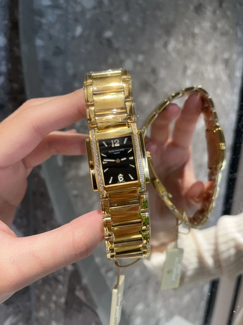PATEK PHILIPPE Watches Practical 197601