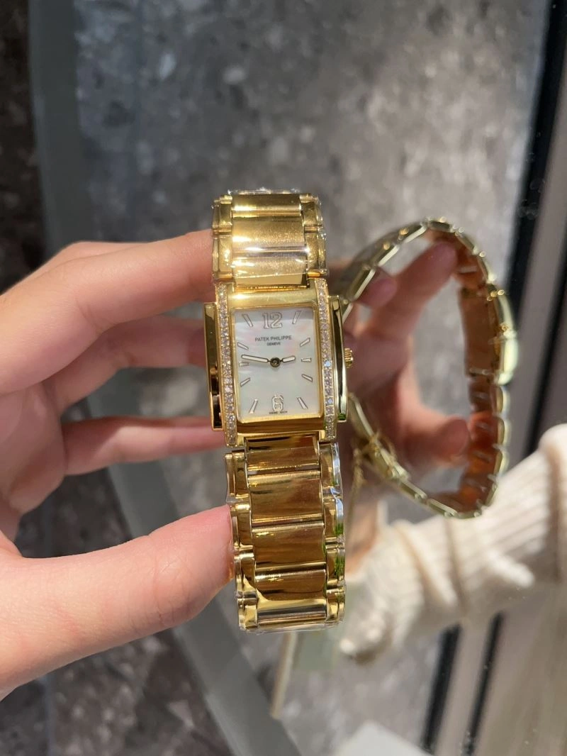 PATEK PHILIPPE Watches Practical 197601