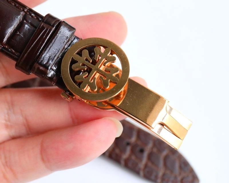 Refined PATEK PHILIPPE Watches 197585