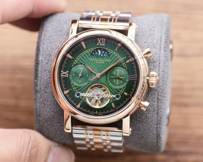 Attractive PATEK PHILIPPE Watches 197519