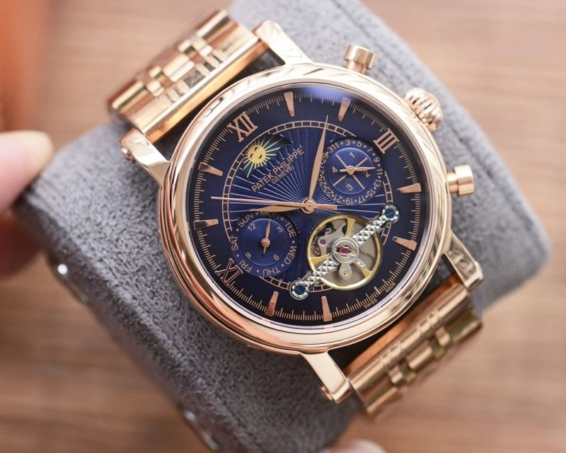 Attractive PATEK PHILIPPE Watches 197519