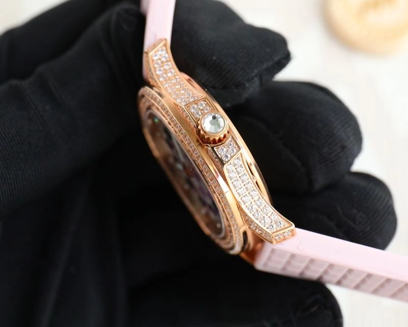 PATEK PHILIPPE Watches Trendsetting 197513