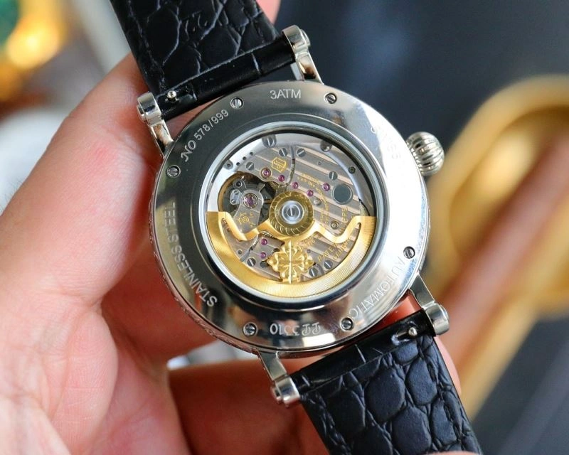 RelaxedFit PATEK PHILIPPE Watches 197495
