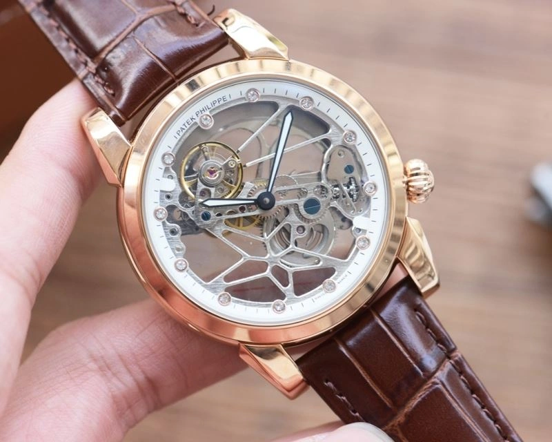 Neat PATEK PHILIPPE Watches 197520