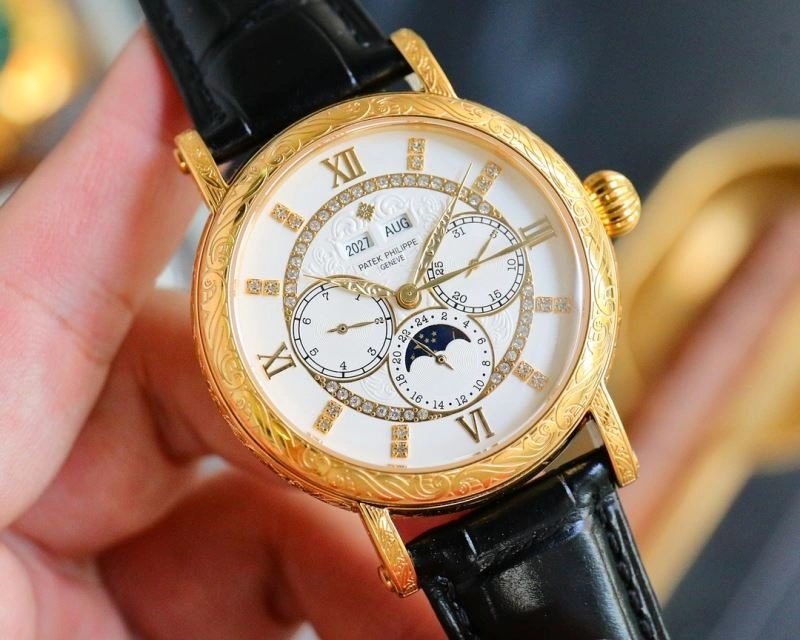 Refined PATEK PHILIPPE Watches 197508