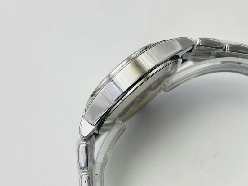 Minimalist PATEK PHILIPPE Watches 197453