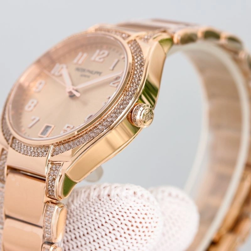 Trendsetting PATEK PHILIPPE Watches 197411