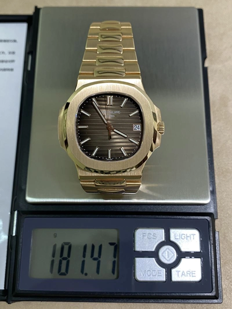 Trendsetting PATEK PHILIPPE Watches 197368