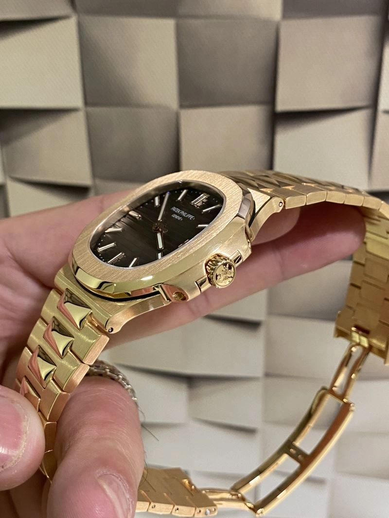 Trendsetting PATEK PHILIPPE Watches 197368