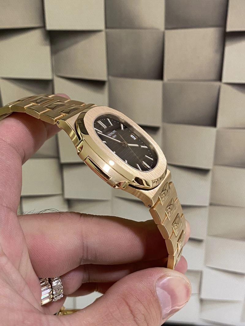 Trendsetting PATEK PHILIPPE Watches 197368