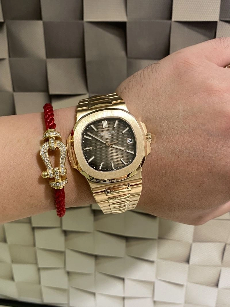 Trendsetting PATEK PHILIPPE Watches 197368