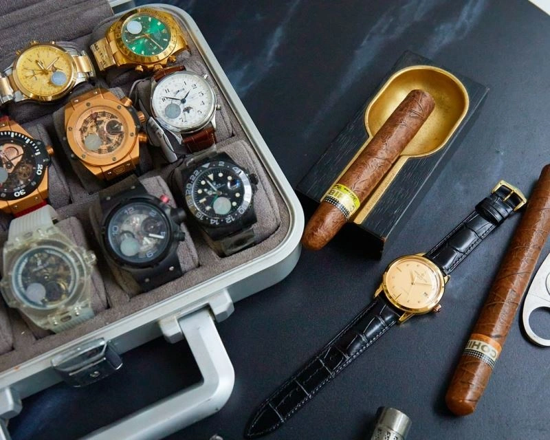FashionForward PATEK PHILIPPE Watches 197367