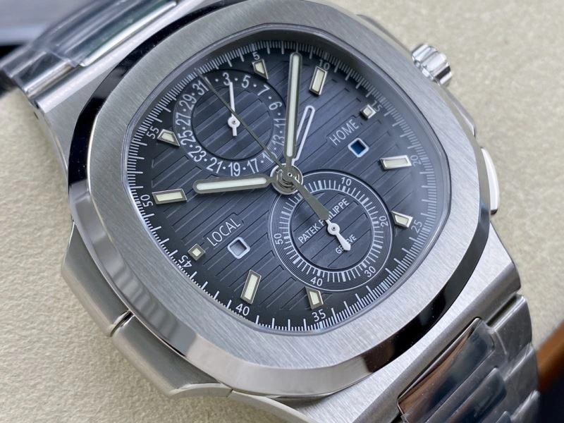 Compact PATEK PHILIPPE Watches 197243