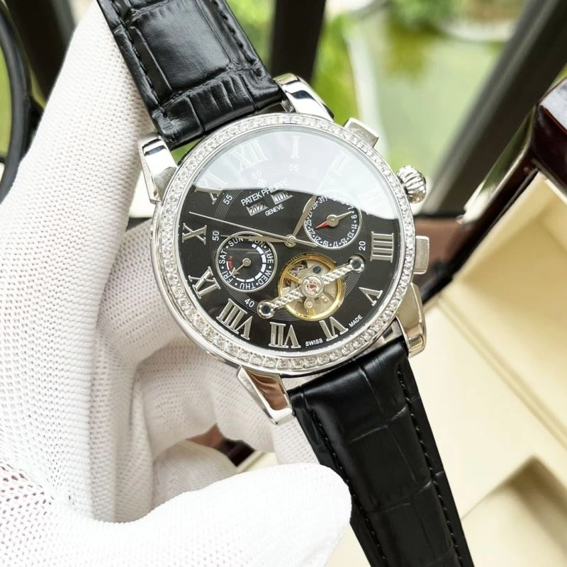 Functional PATEK PHILIPPE Watches 197145