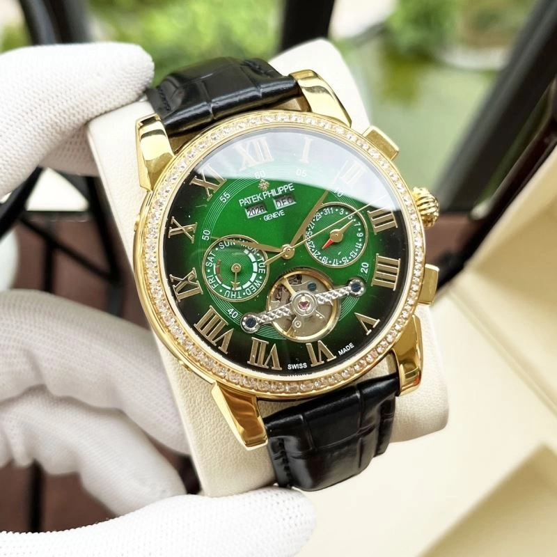 Functional PATEK PHILIPPE Watches 197145