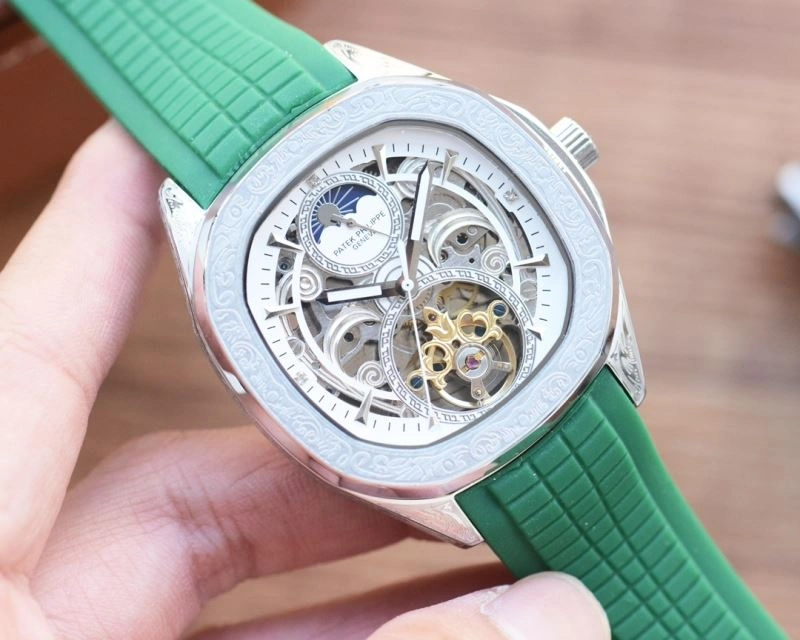 Seasonal PATEK PHILIPPE Watches 197114