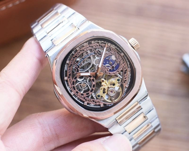 Snug PATEK PHILIPPE Watches 197121