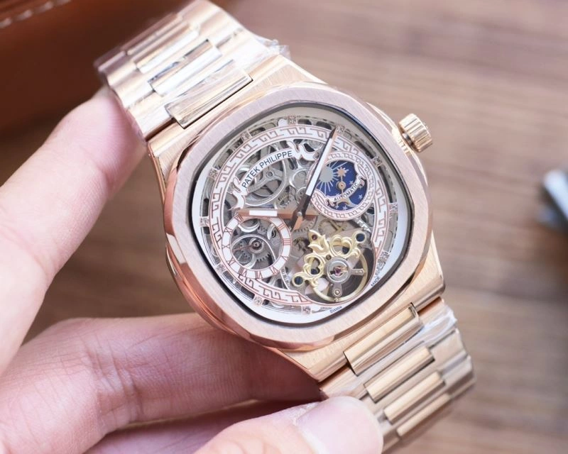 Snug PATEK PHILIPPE Watches 197121