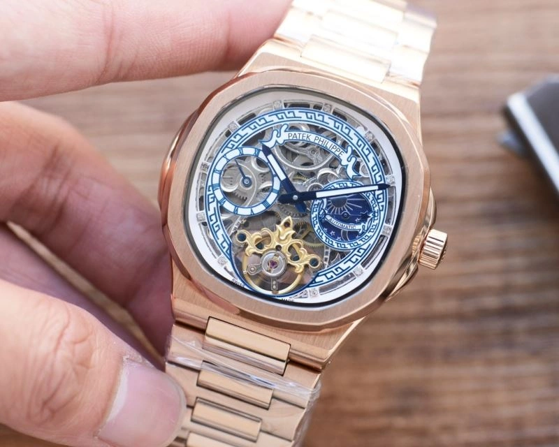 Snug PATEK PHILIPPE Watches 197121