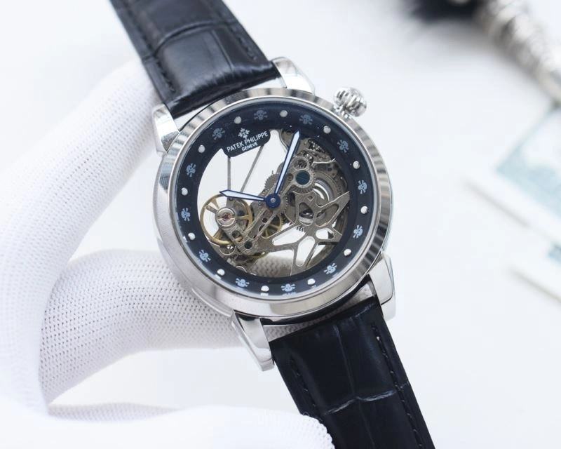 Bold PATEK PHILIPPE Watches 197108