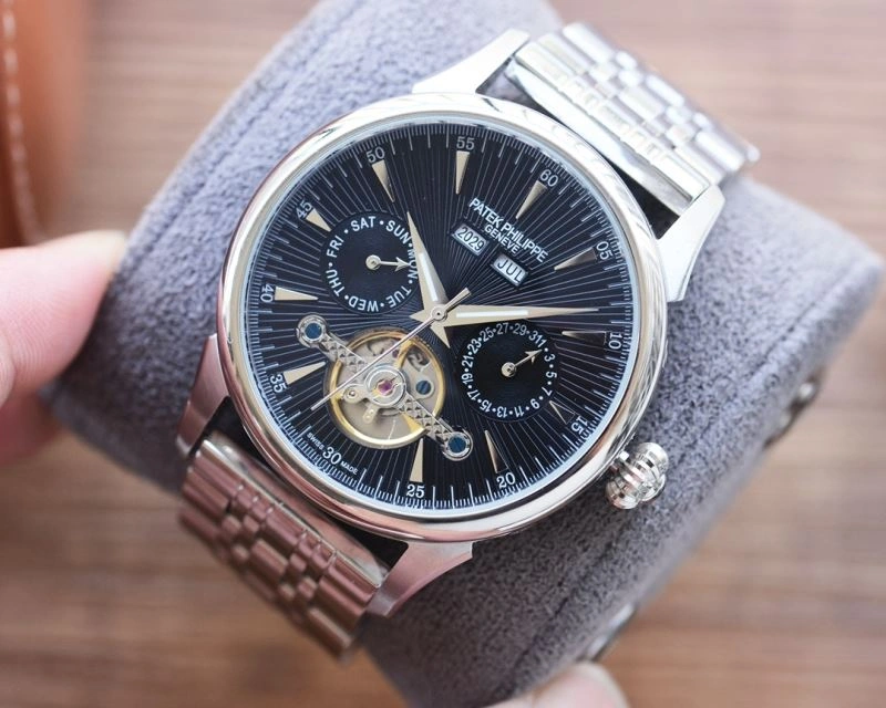 Practical PATEK PHILIPPE Watches 197033