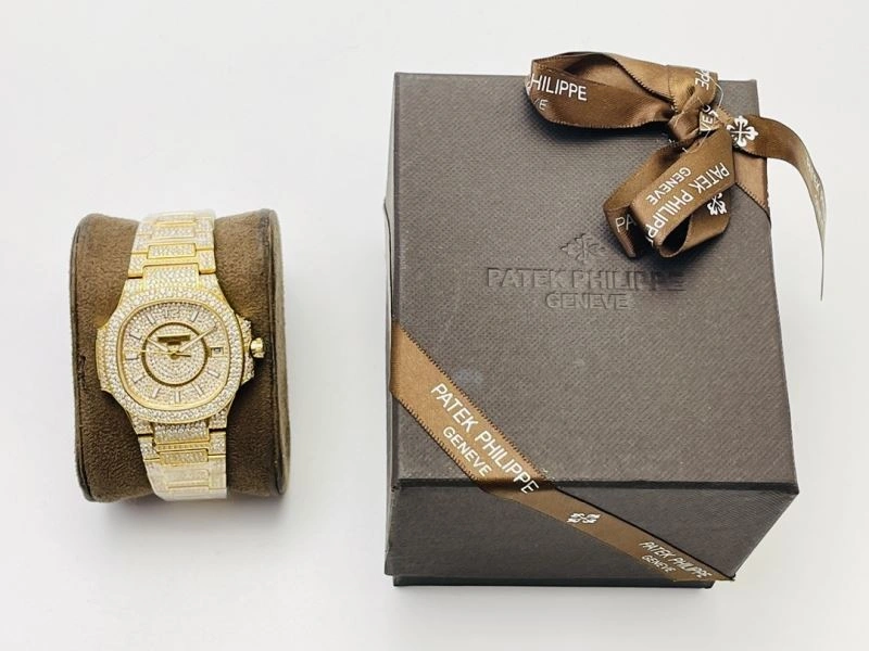 FreshLook PATEK PHILIPPE Watches 197008