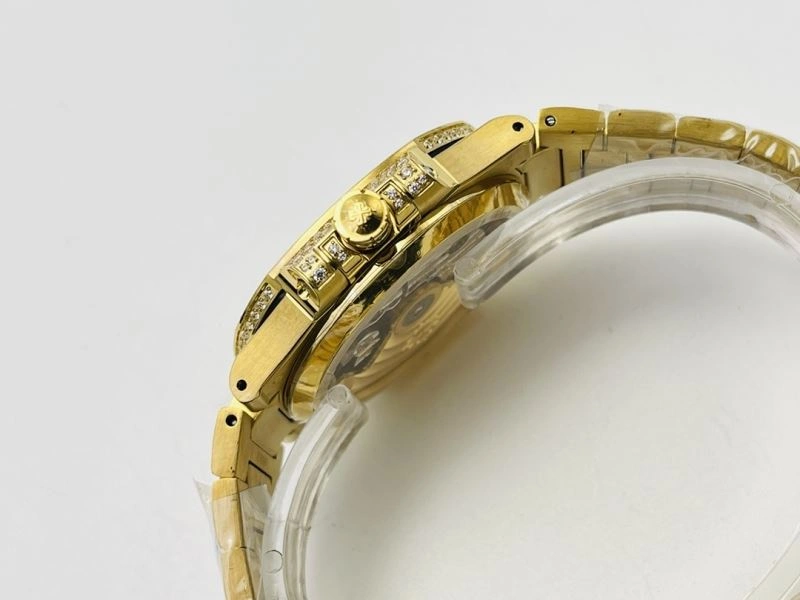 FreshLook PATEK PHILIPPE Watches 197008