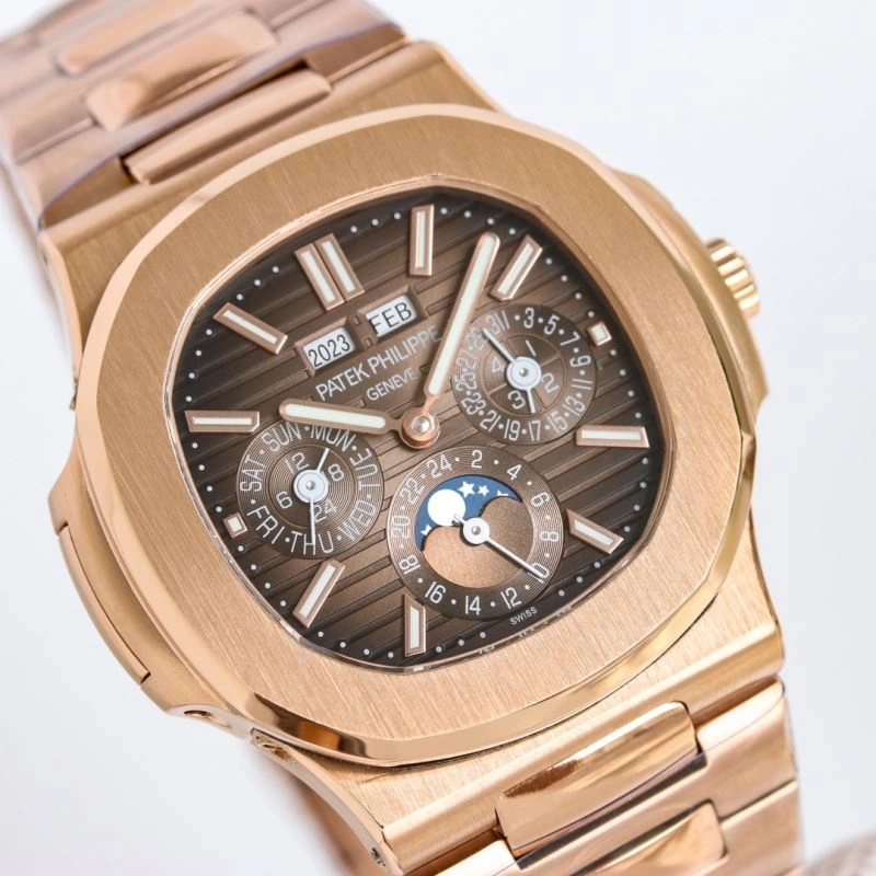 Practical PATEK PHILIPPE Watches 196977