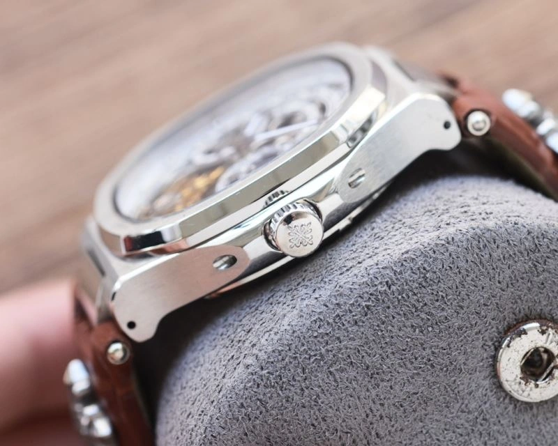Colorful PATEK PHILIPPE Watches 196861