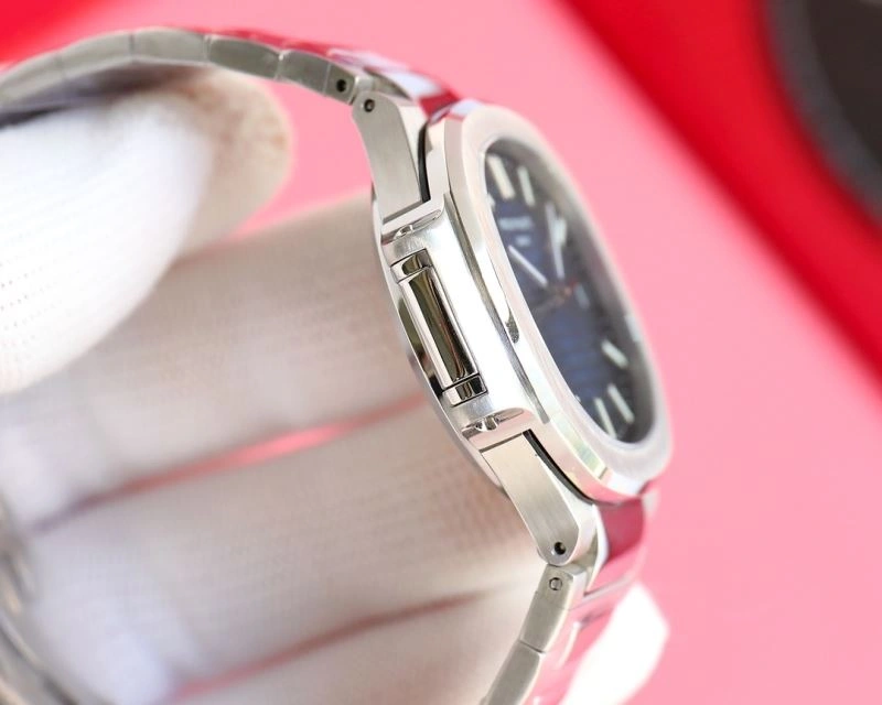 PATEK PHILIPPE Watches RelaxedFit 196852