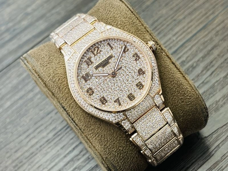 Seasonal PATEK PHILIPPE Watches 196784